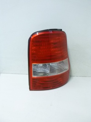 Лампа задняя kia carnival 2002r. фото №1