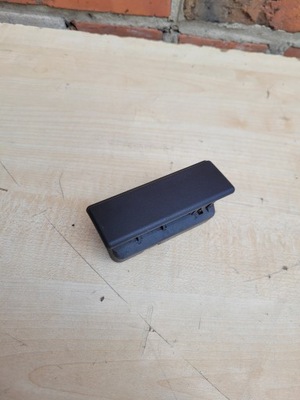 Jeep cherokee kk 07-12 кронштейн бардачка ручка фото №1