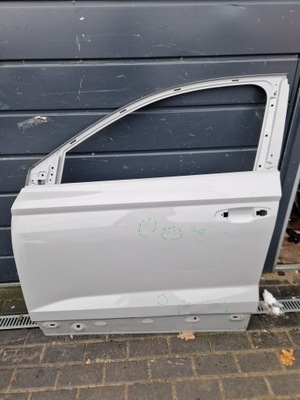 Skoda karoq дверь перед левая фото №1