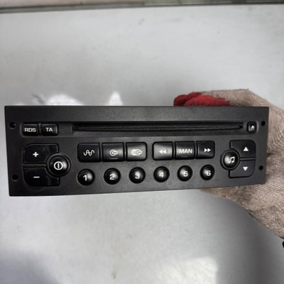 Peugeot 307 2004 панель / радиопроигрыватель cd/dvd/gps фото №1