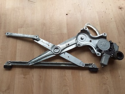 Toyota sienna 11- подъемник стекло правый задняя фото №1