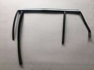 Volvo v60 13- прокладка рамка двері лівий задня хром фото №1