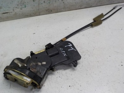 Mazda 2 замок двері правий задня фото №1