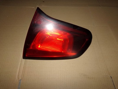 Лампа правая задняя задняя w крышка citroen c3 ii фото №1