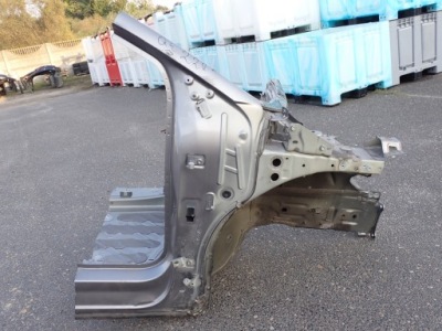 Чверть лонжерон правий перед europa oryg audi q4 22r фото №1