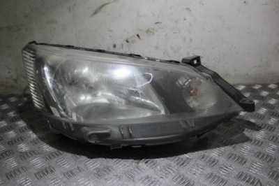 Лампа права передня nissan nv200 фото №1