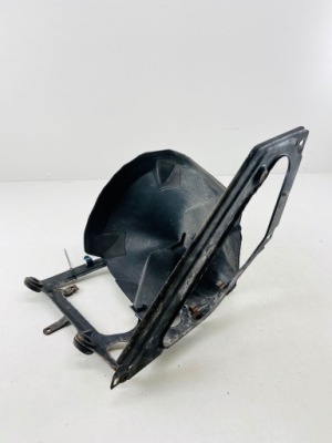 Porsche boxster 986 2000 права сторона інтеркулер 99657534200 фото №1