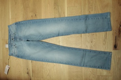 Levis Demi Curve Coupe Slim jeansy W27 L34