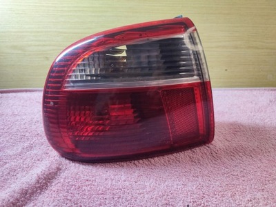 Лампа лівий задня seat toledo ii 1m5945095b оригінал фото №1