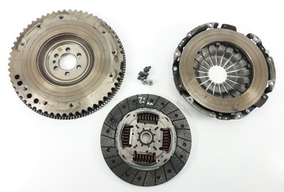 Сцепление полный dacia sandero ii 0.9 301012218r фото №1