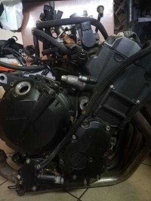 Yamaha FZ6 2006 silnik