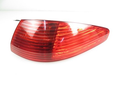 Лампа правая задняя peugeot 607 фото №1