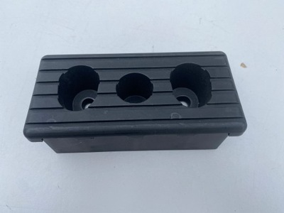 1045887-00-b tesla x подпорка порог фото №1