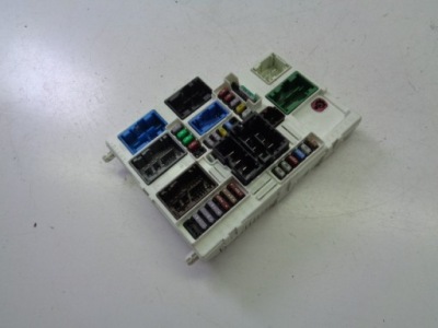 Коробка запобіжників peugeot 308 iii t10 hb 1.5 bluehdi 2022 rok фото №1