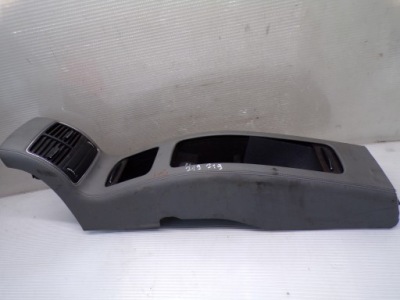 Підлокітник задня mercedes w219 cls фото №1