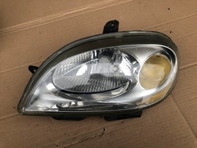 ЛІВА ПЕРЕДНЯ ФАРА CITROEN SAXO 01-04 9636331780