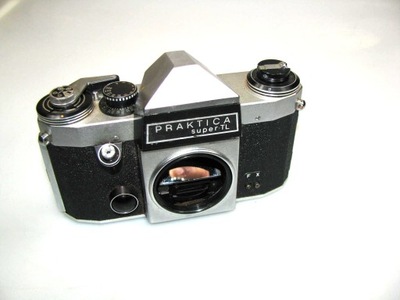 PRAKTICA SUPER TL - aparat fotograficzny