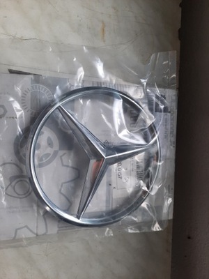 EMBLEMA MERCEDES W213 W205 W207  