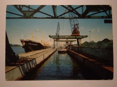 ŚWINOUJŚCIE port statek Stoczniowiec technika 1970