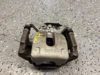 Renault austral 1,2 e-tech супорт гальмівний правий задня 7e917d фото №1