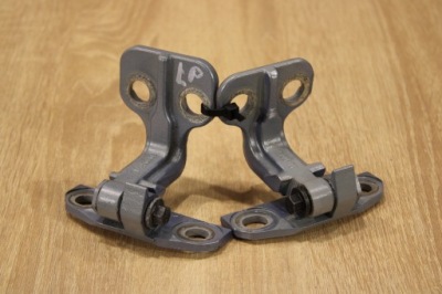 Петлі двері лівий перед jaguar xf x250 jjz фото №1