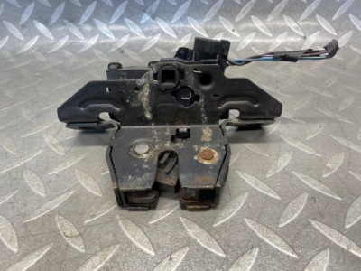 Замок крышки задняя opel astra iv j kombi оригинал фото №1