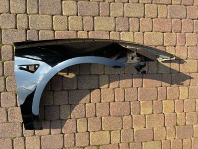 Tesla 3 3 крило правий передній оригінал. фото №1