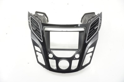 Hyundai i40 рамка панель кондиционера навигации фото №1