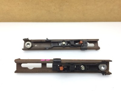 Peugeot 308 t7 повзунок регулювання висоти поперечина фото №1