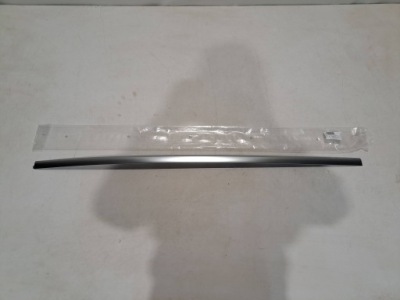 Молдинг vw multivan 7t 7t0853102 3q7 фото №1