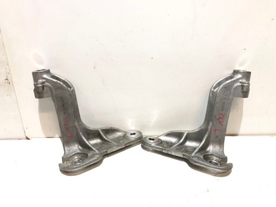 Renault clio v левая кронштейн подрамник 548518613r фото №1