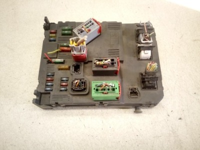 Peugeot 206 1.1 модуль bsi 9650584780 фото №1