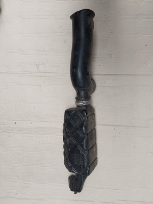 Suzuki grand vitara i труба повітрозабірник резонатор фільтр фото №1