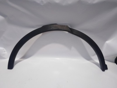 Land rover discovery sport молдинг права задня крила фото №1