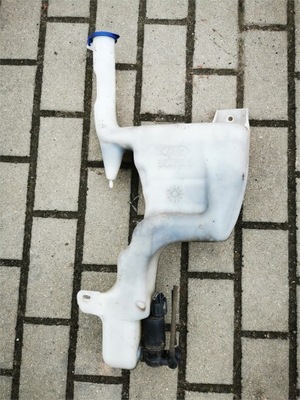 Ford fiesta mk7 lift бачок омывателя фото №1