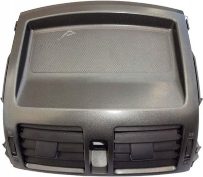 Решётка обдув средняя toyota auris 2007-2012 rok фото №1