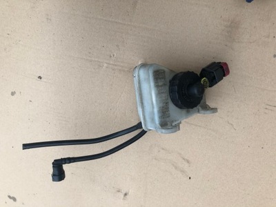 Бачок жидкость тормозной ford focus mk1 фото №1