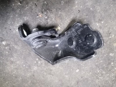 Ford kuga escape lift 2016 правий нижній петля задня фото №1