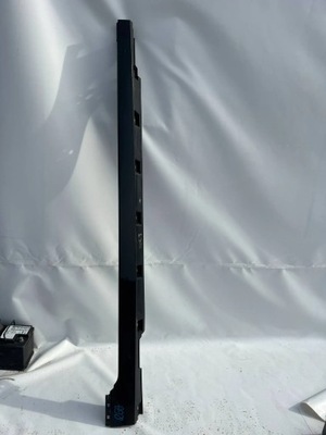 Молдинг поріг vw passat b8 3g0 права 3g0853858f фото №1