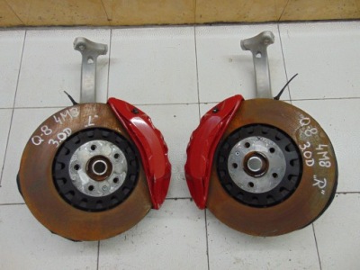 Поворотний кулак ліва права audi q8 4m8 3.0d фото №1