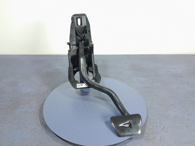 Bmw 5 g30 g31 педаль тормоза автоматическая коробка передач 6874273 фото №1