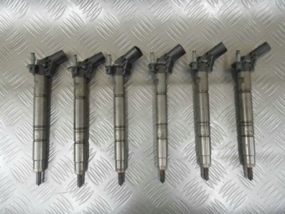 Инжектор форсунка audi 3.0 tdi 059130277ed фото №1