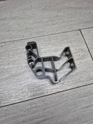 14451. range rover sport кронштейн pas перед n9x2-002a56-aa фото №1