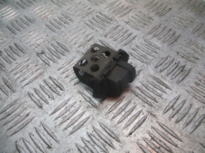 Резистор вентилятора радиатора renault megane 2 1.6 7700432632 фото №1