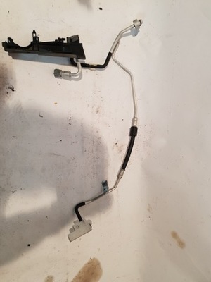 Трубка шланг кондиціонера q7 4m1816720r фото №1