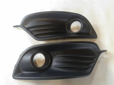 Renault megane iii lift- решётка правая i левая kpl фото №1