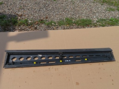 Audi q8 2018- молдинг двері правий перед 4m8853960b фото №1