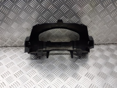 Рамка защита спидометра mercedes w203 a2036800034 фото №1