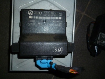 Модуль шлюз vw passat b6 3c0907530c фото №1