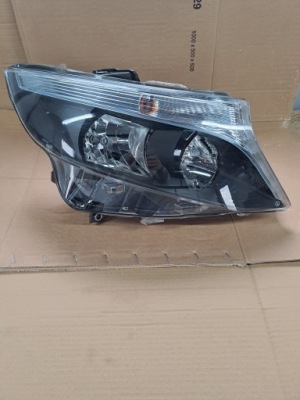 Vito 447 лампа правая фото №1